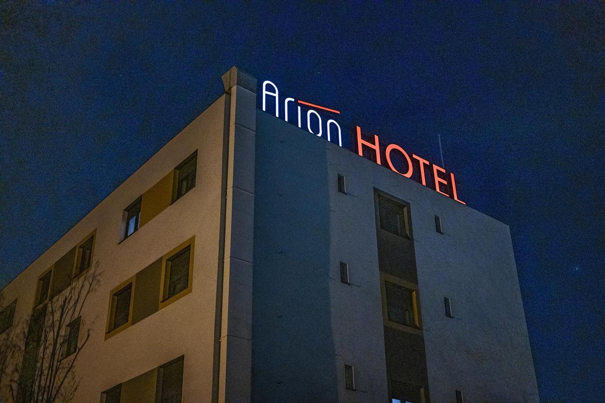 Arion Airport Hotel Schwechat Exterior foto